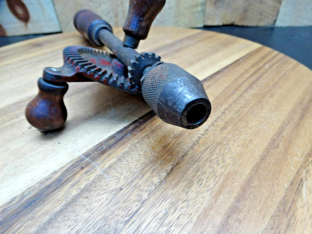 Vintage Egg Beater Hand Drill with Removable Bit Storage Handle Cap