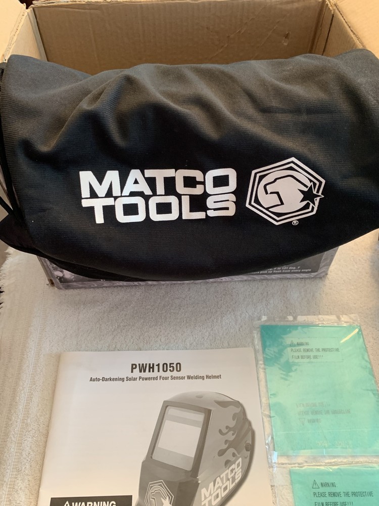 Matco Tools Auto Darkening Solar Powered Four Sensor Welding Helmet