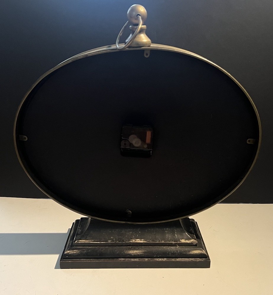 Paris Grande Epicerie Oval Desk Clock