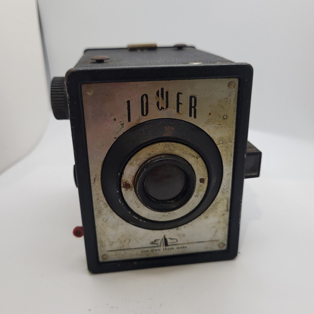 Vintage Tower No. 1 Angular Styling 120 Film Box Type Camera UNTESTED Display