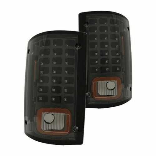 New Black Tail Light Set For 95-12 Econoline E-Series 00-05 Excursion FO2801114