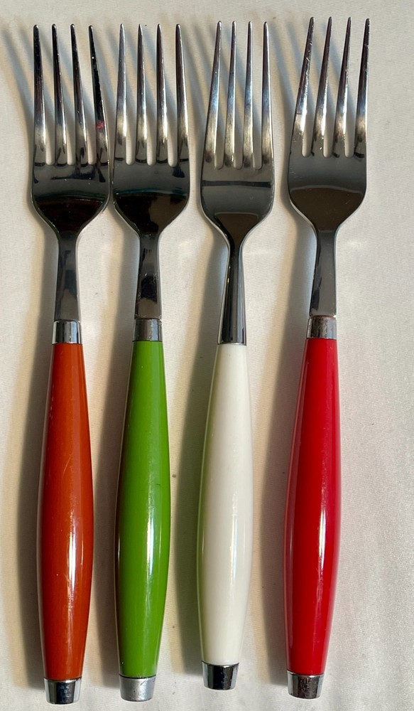 Fiesta Flatware Round Handle UPDATE--DINNER FORKS:  SHAMROCK, WHITE, SUNFLOWER
