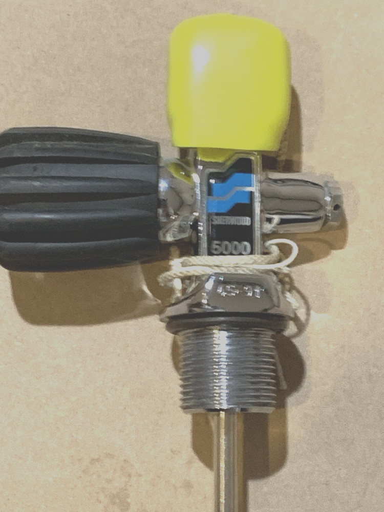 SCUBAPRO CONSOLE, RUGULATOR, VALVE $200