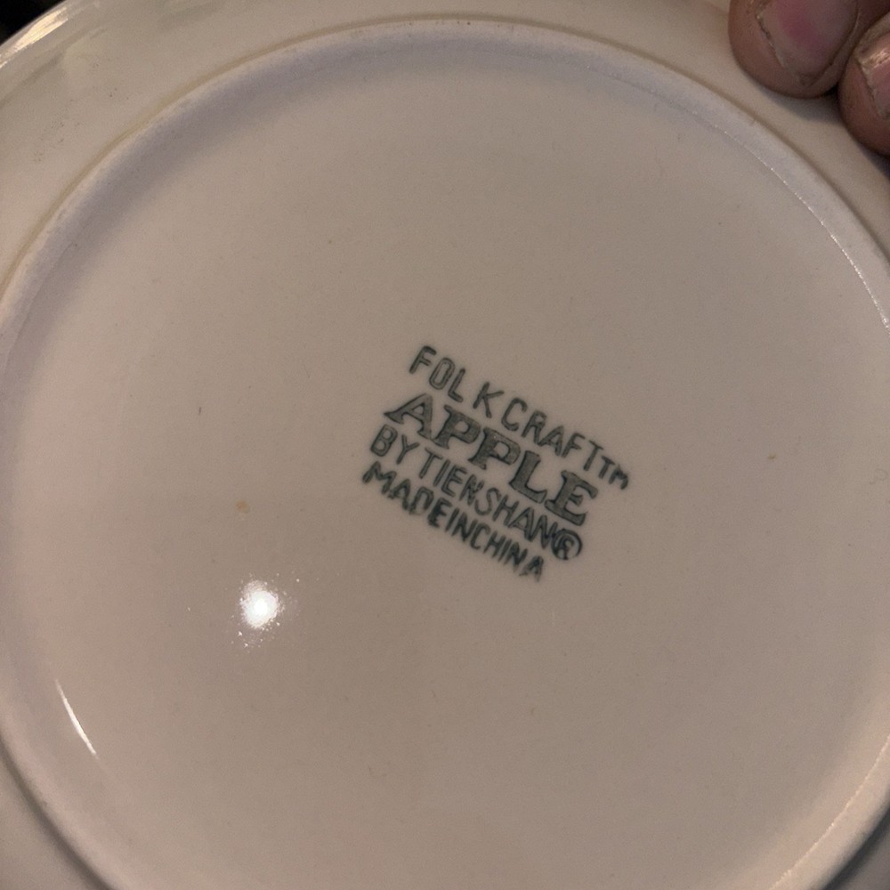 34 pc vintage dinnerware set is the Tienshan "Folk Craft Apple" pattern