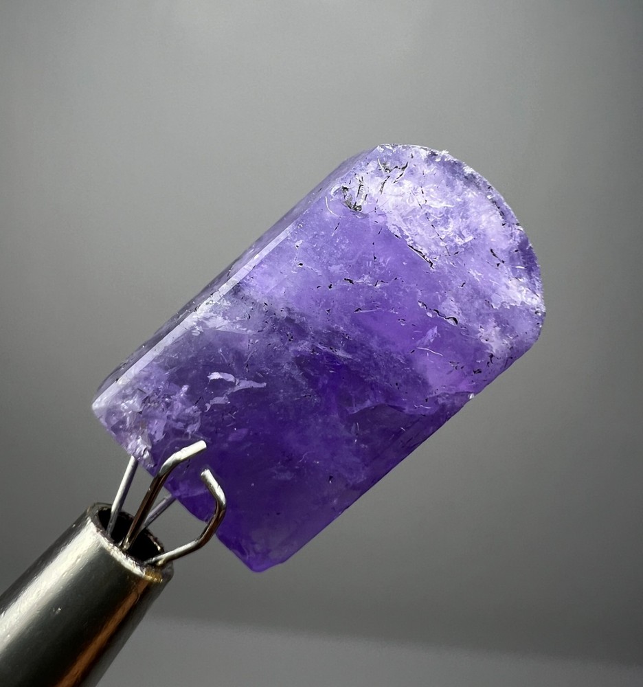 11 Ct Natural Sharp Color Change Hackmanite Cut Gemstone from Afghanistan