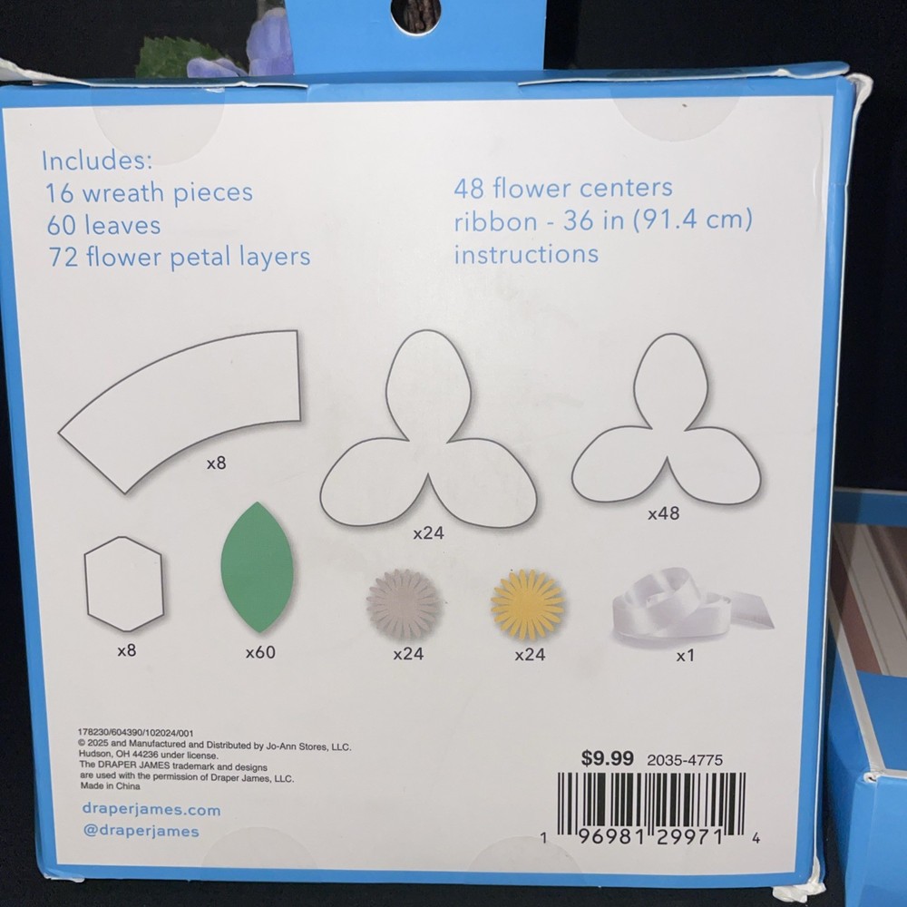 Draper James Paper Wreath Kit