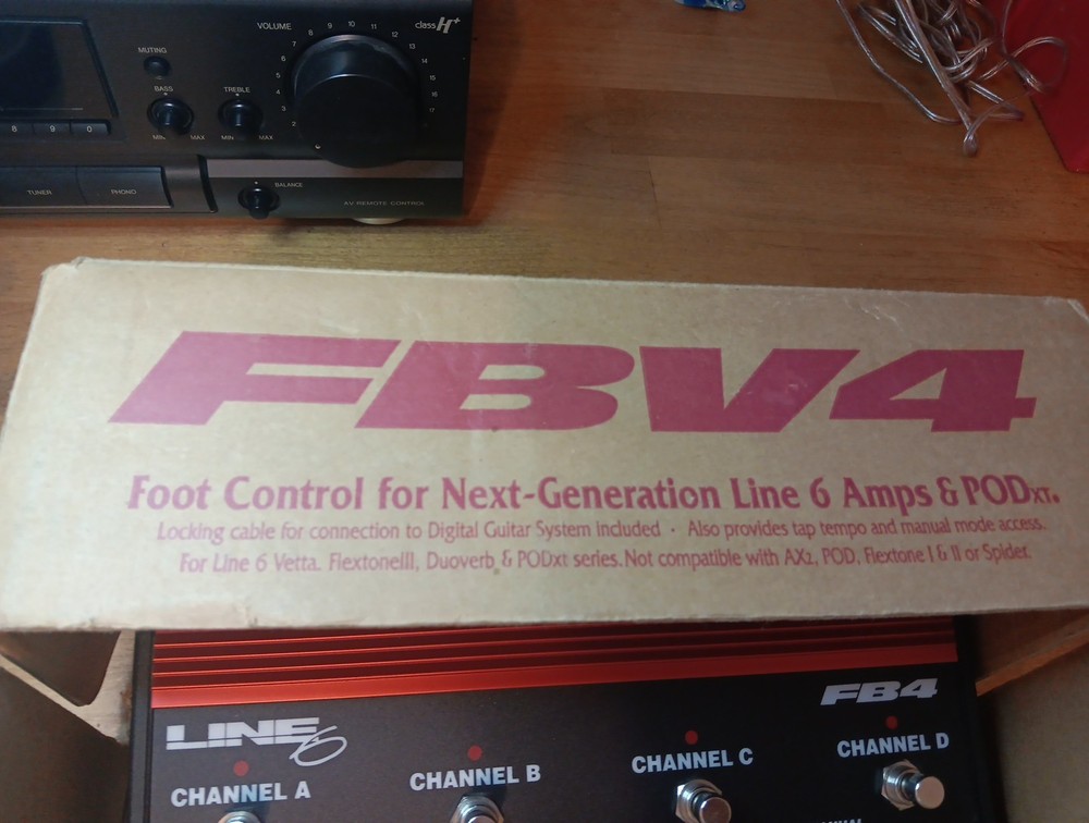 LINE 6 FBV4 FB4 Footswitch Controller Pedal Open Box