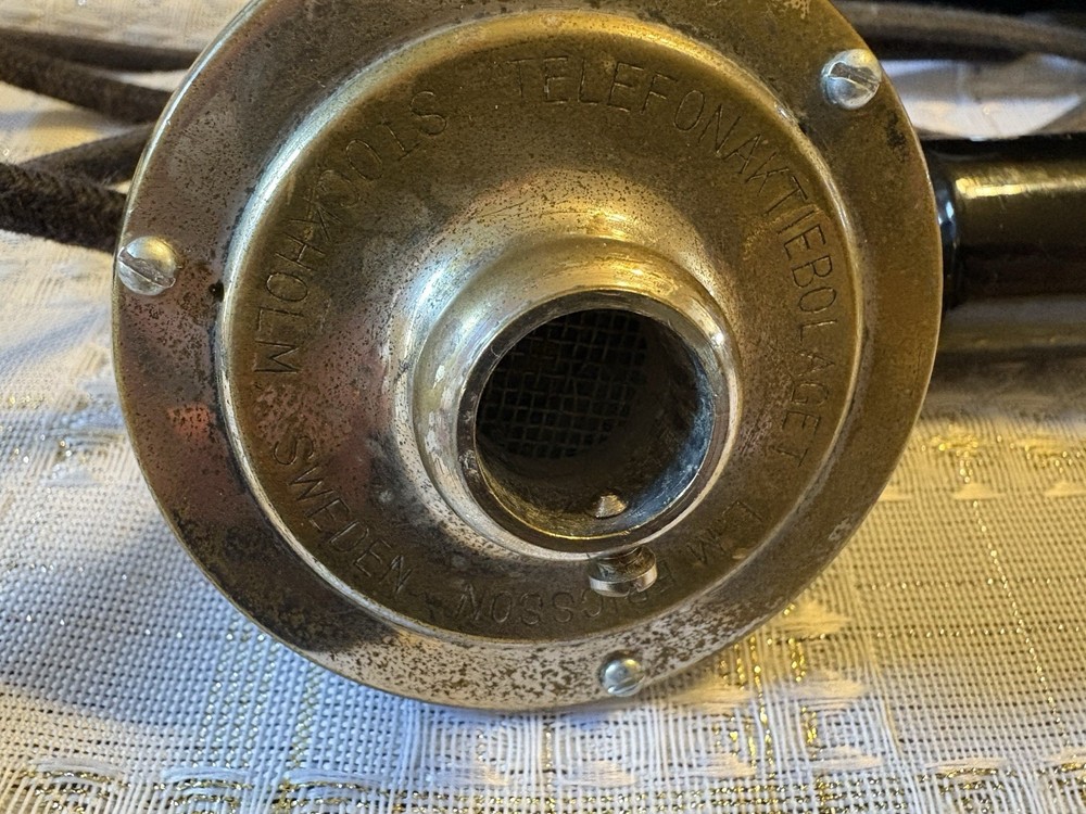 Black Rotary Heavy Numbered Telephone