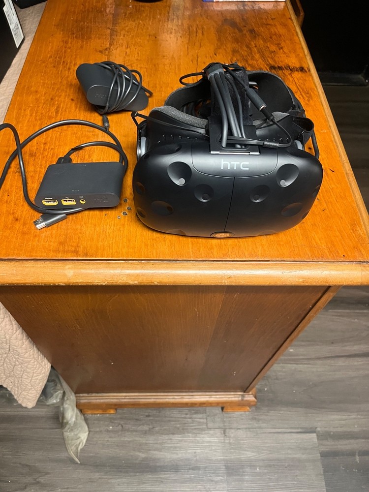 HTC Vive Headset Only No Controllers Good Condition