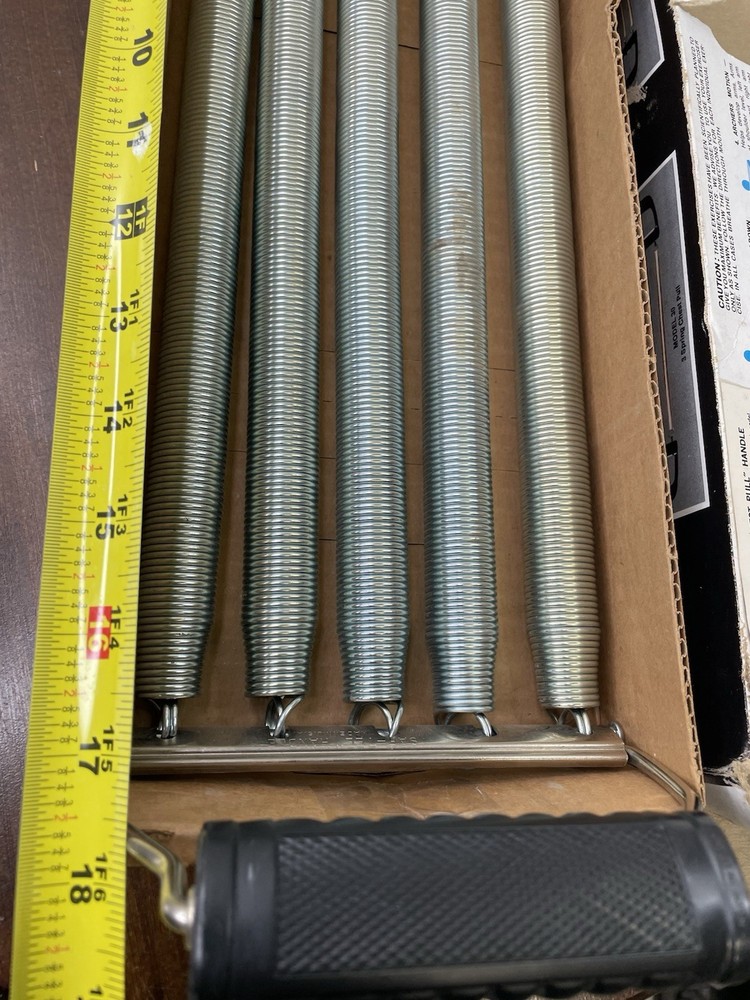 Vintage 1970s DP 5 Spring Chest Pull Expander Exerciser in Original Box