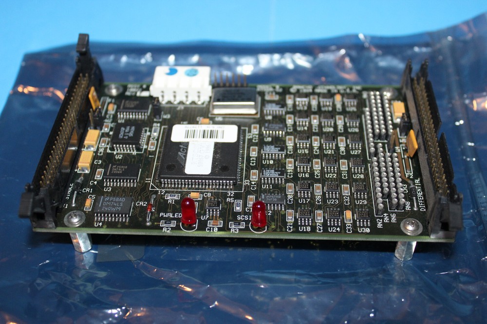 Single Ended to Differential SCSI Bus Adapter