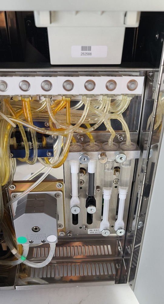 Abaxis Vetscan HM5 Hematology Analyzer