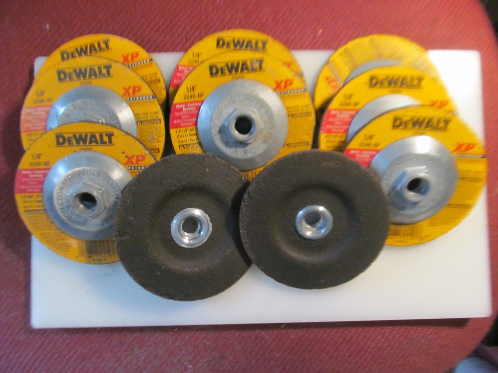 DeWALT XP GRINDING DISC DW8809