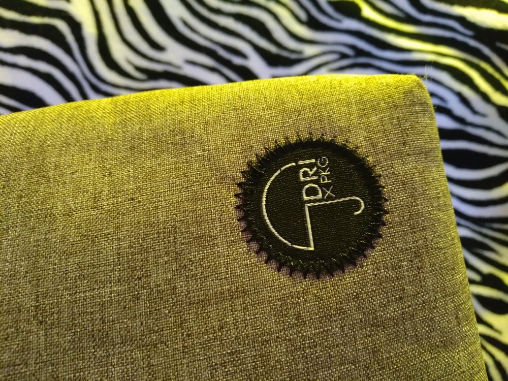 New Without Tag PKG LS06 chocolate chip laptop case