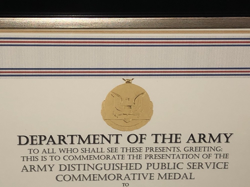 ARMY DISTINGUISHED PUBLIC SERVICE COMMEMORATIVE MEDAL CERTIFICATE ~ Type-1