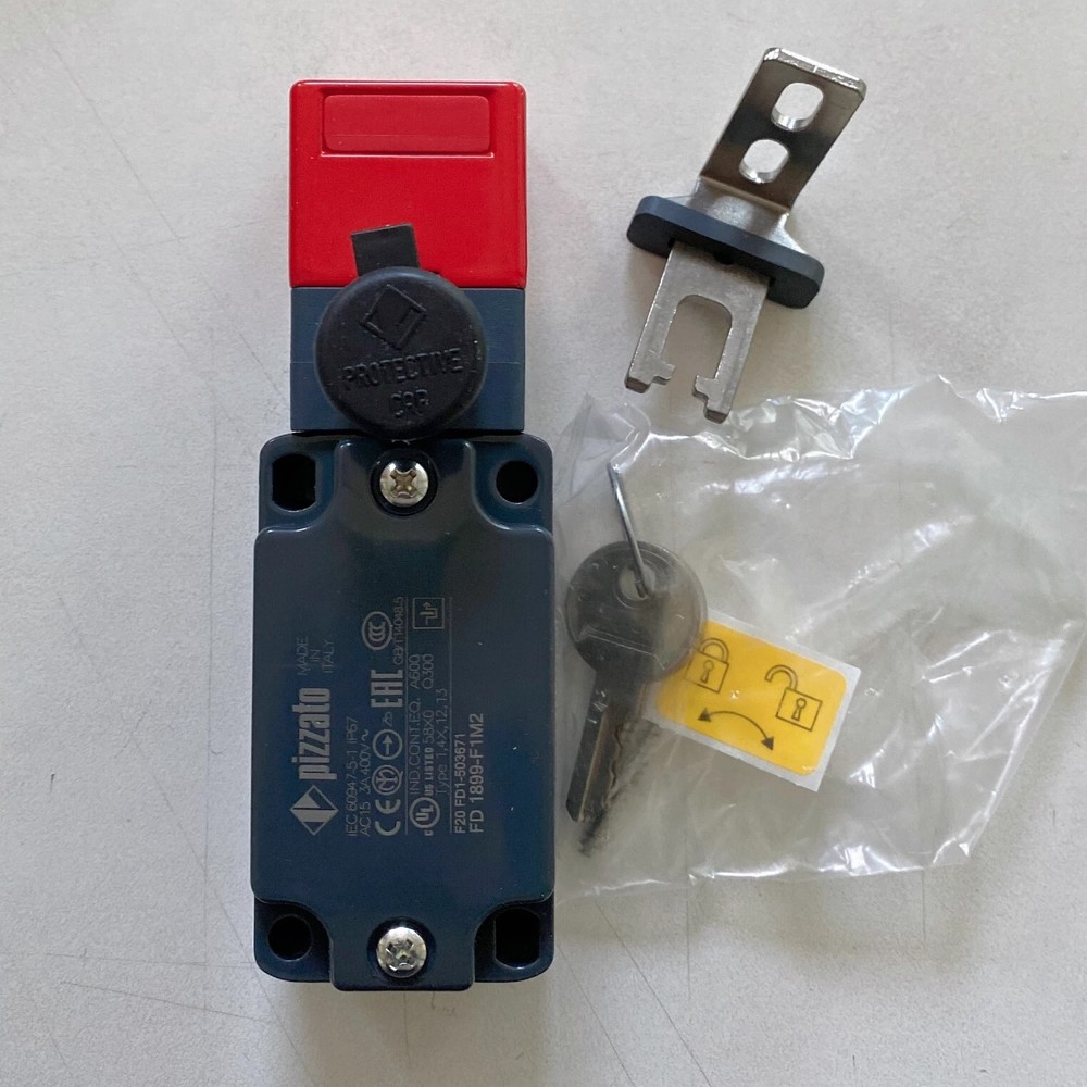 Pizzato Limit switch FD 1899-F1M2