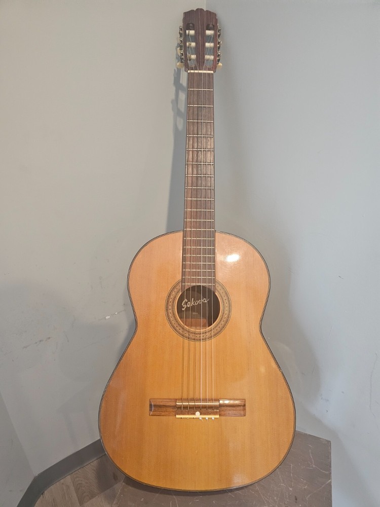 Sekova Acoustic Classical Guitar Model c500