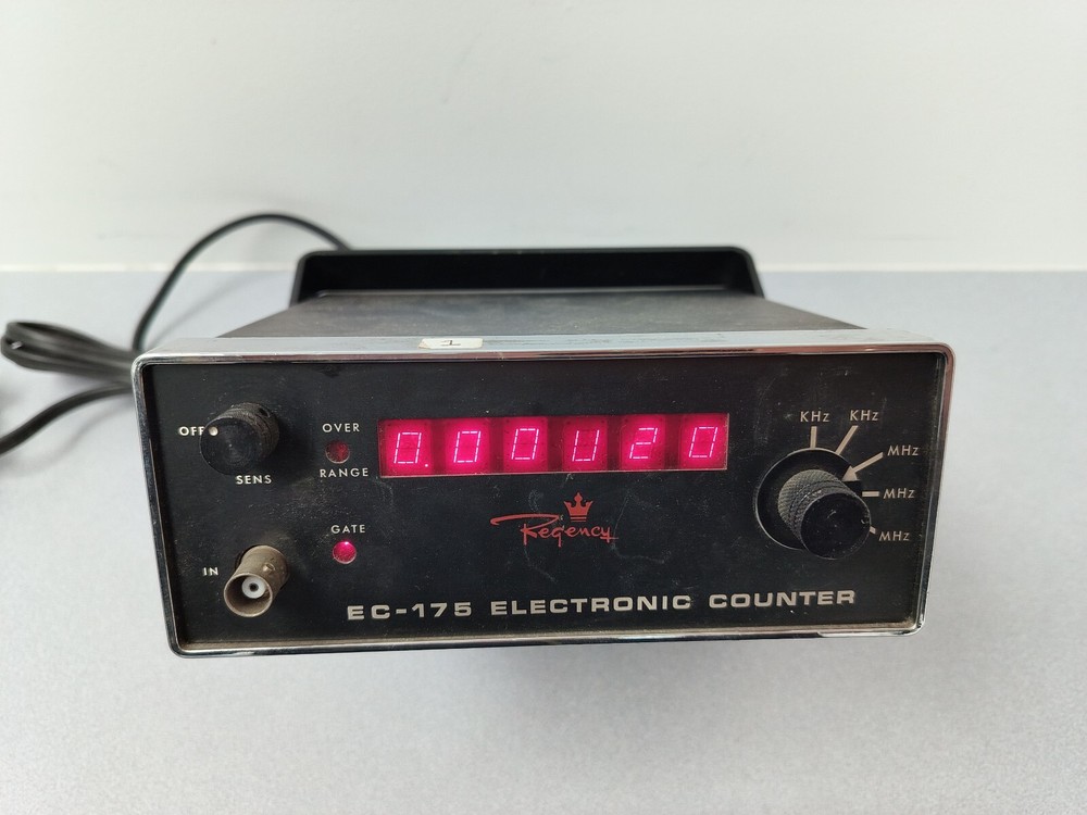 Vintage Frequency Counter  Model Regency Model EC-175 Frequency Counter (175Mhz)