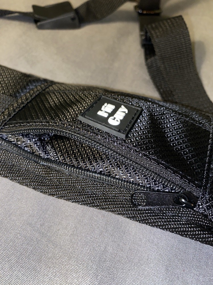 Hii Guy Cross-Body Camera Strap