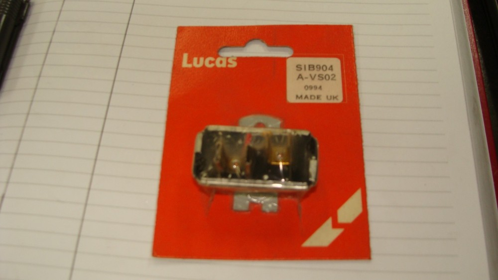 LUCAS DASH VOLTAGE REGULATOR SIB904