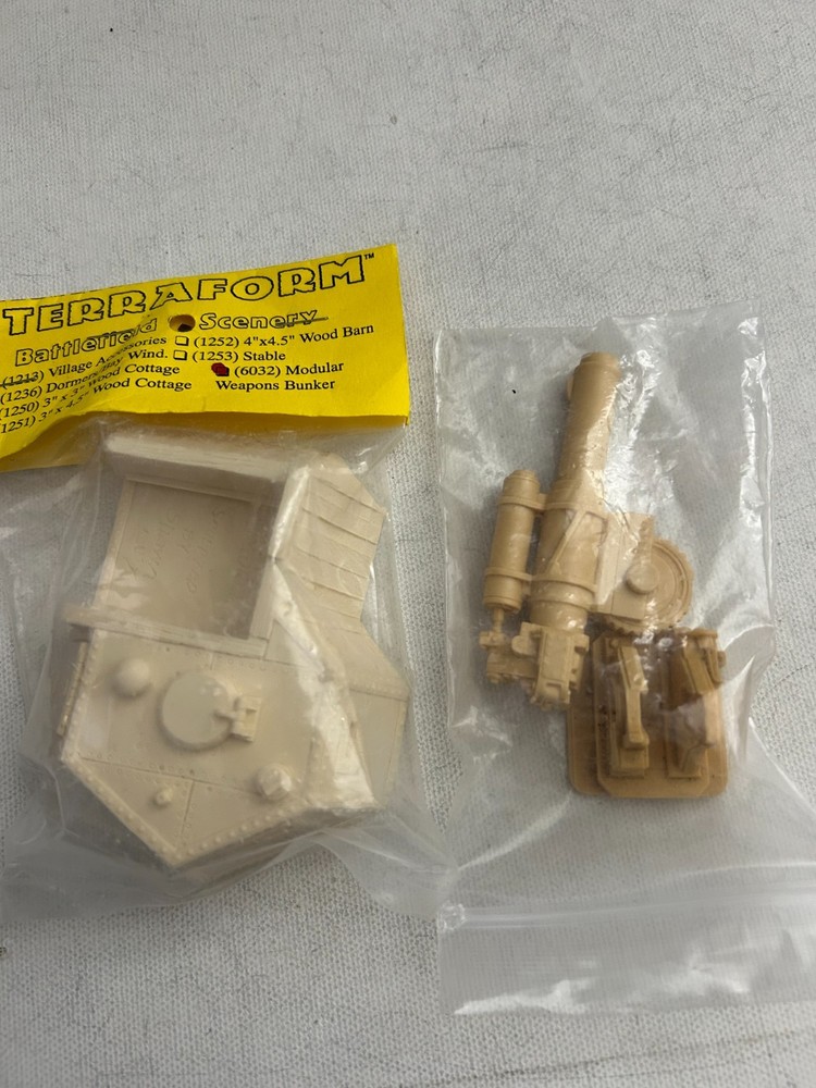 Warhammer 40K Modular Weapon Bunker Armorcast Scenery 28mm Scale NEW OOP