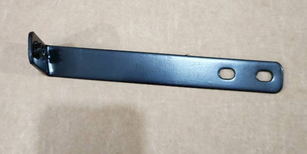 Lower Extender Filler Panel Brack Left Side For Freightliner Cascadia 2018-2024