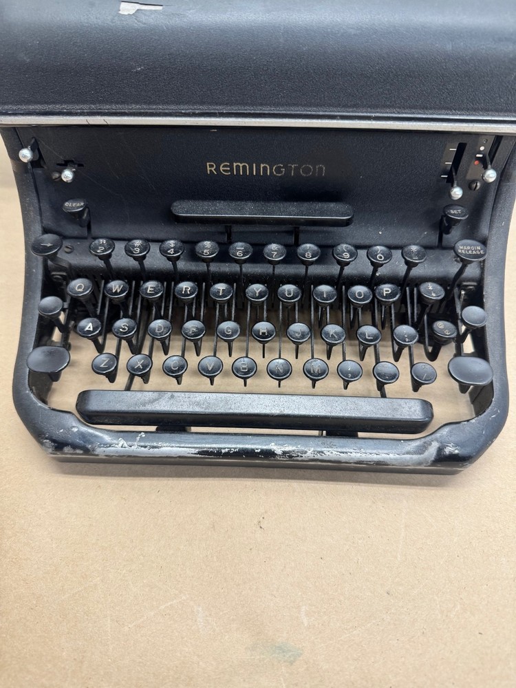 Remington Rand Working Type Writer, Model 17 Typewriter