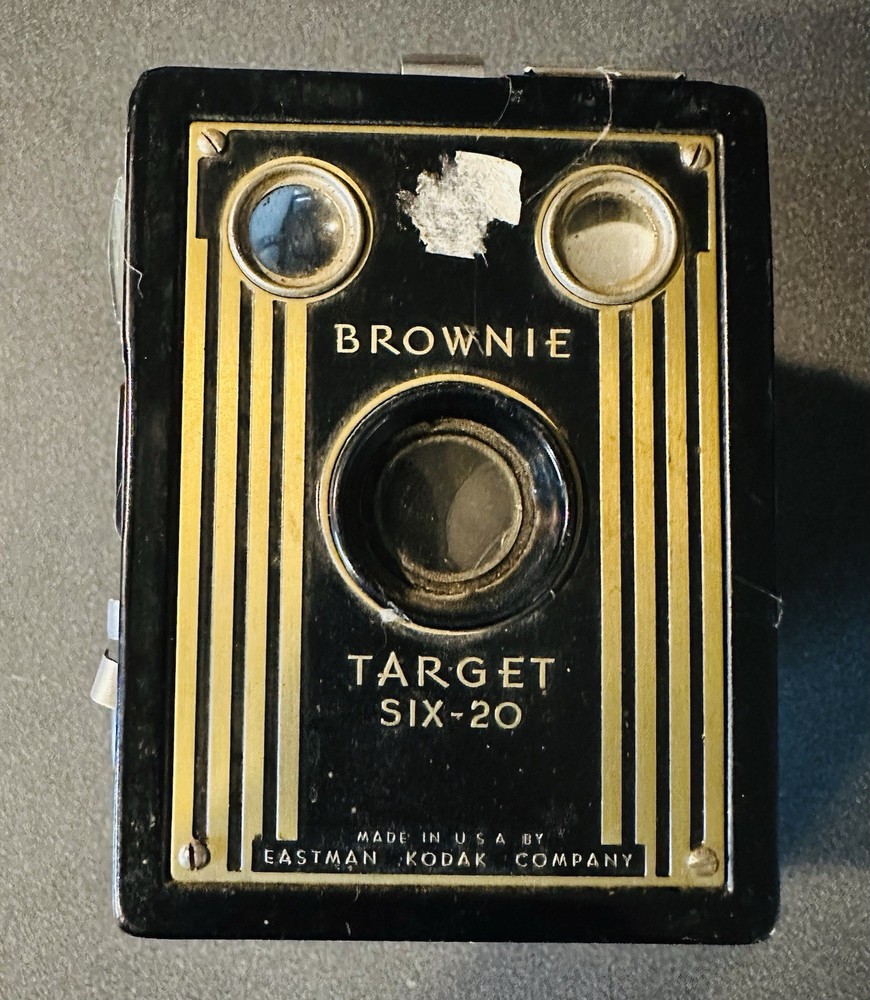 Kodak Brownie Target Six-20 Box Camera