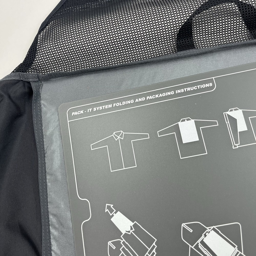 Eagle Creek Pack-It Folder 17" Black Maximize Packing Space Handle Folding Board