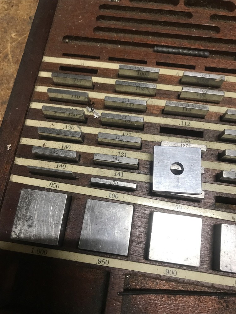 ELLSTROM DEARBORN RECTANGULAR GAGE BLOCK SET 75 PCs Broken Lid