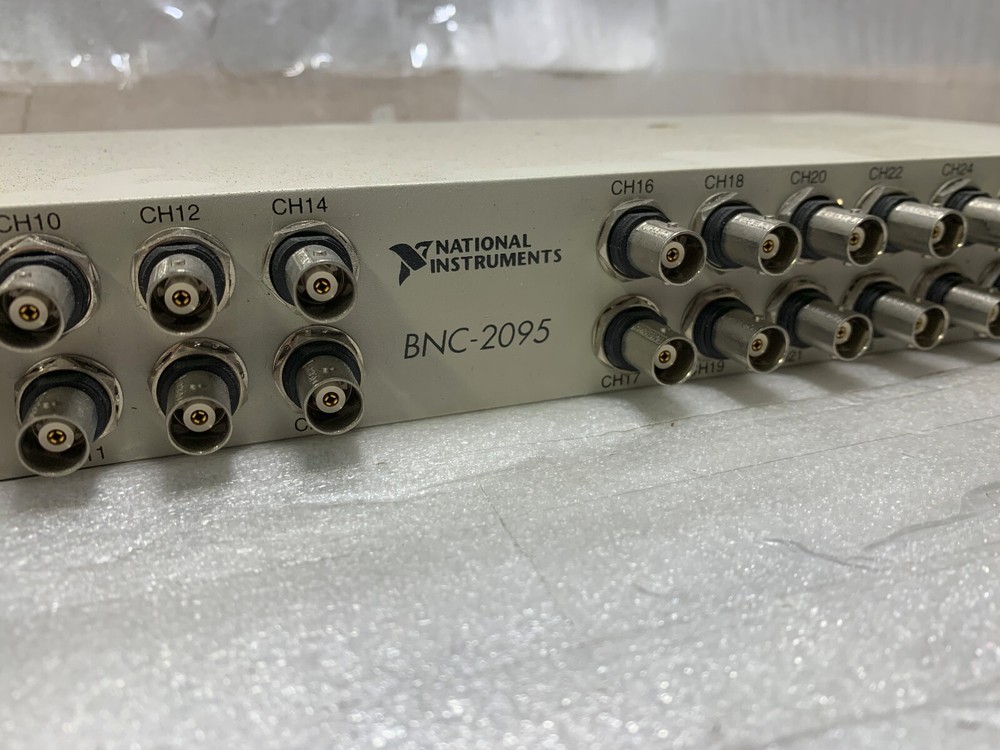 NATIONAL INSTRUMENTS BNC-2095 CONNECTOR RACK MOUNT