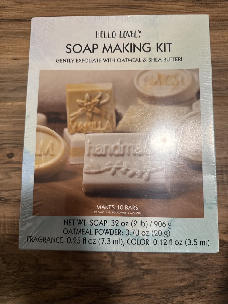 NIP HELLO LOVELY SOAP MAKING KIT
