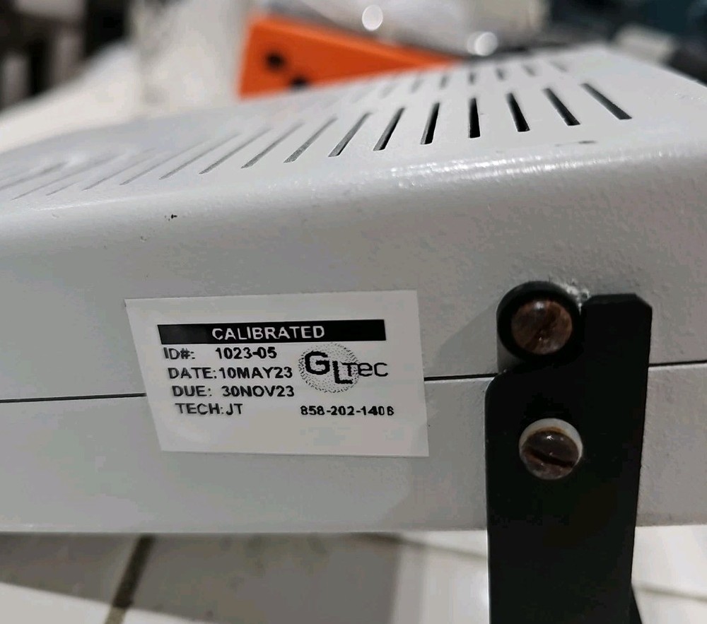 Omega Model CSC32 Benchtop Controller