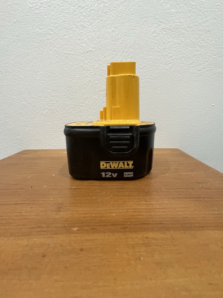 DEWALT 12V Rechargeable Drill