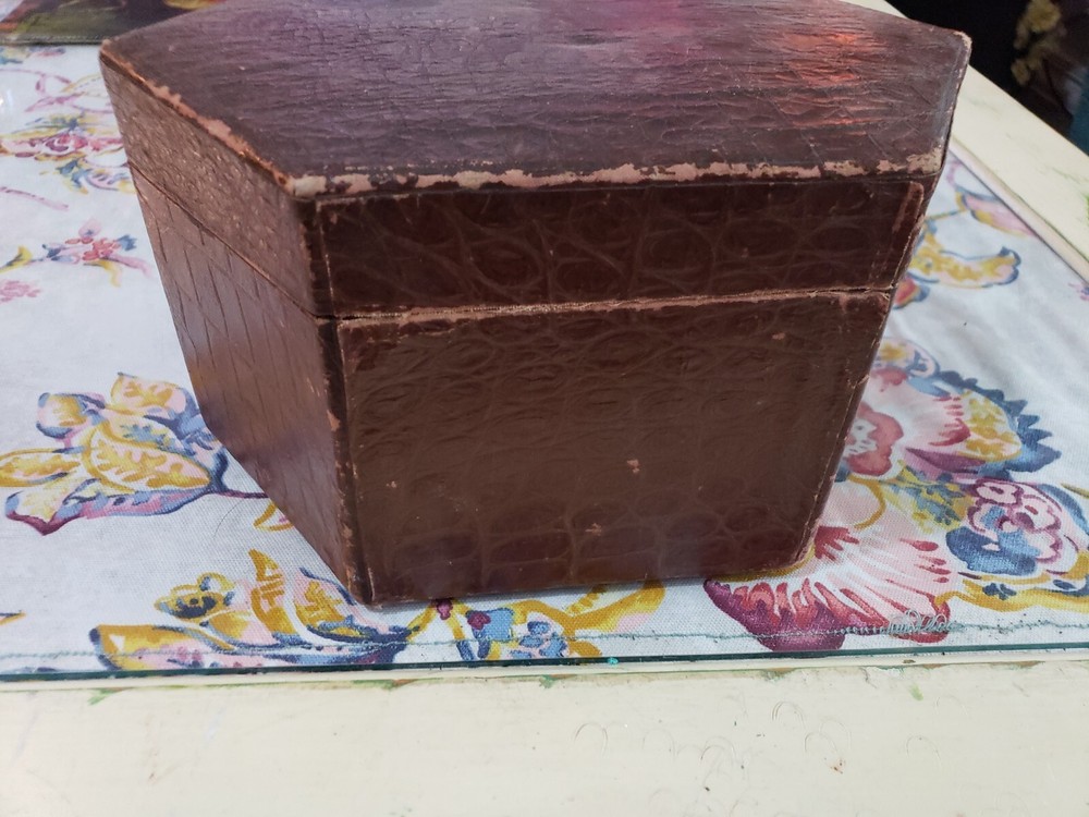 Antique Vintage VICTORIAN LEATHER COLLAR BOX Brass Latch Hexagonal
