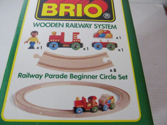Brio Railway Parade Beginner Circle Set with Poseable Engineer, 33011