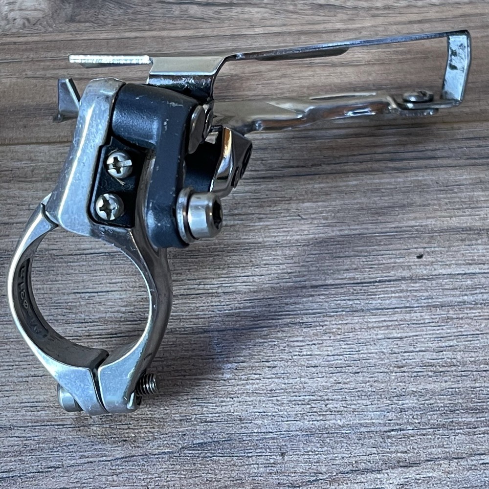 Low Mileage Shimano Deore XT FD-M737 31.8 Front Derailleur Bottom Pull