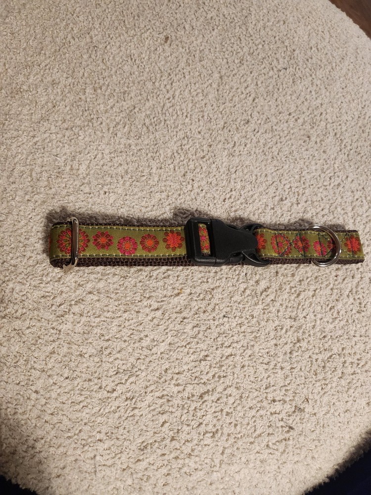 Autumn Bloom Floral Dog Collar (Medium)