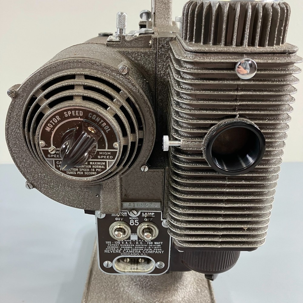 Revere Eight Model 85 Projector, in Excellent Working Condition, Original Box