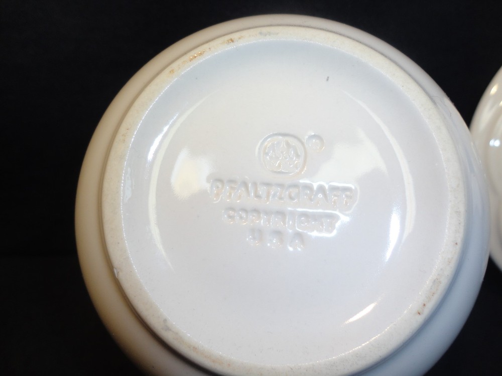 Pfaltzgraff ARCADIA WHITE Cream and Sugar