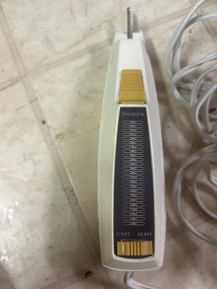 Sears Electric Fabric Scissors 2 Speed & Vantage electric scissors.