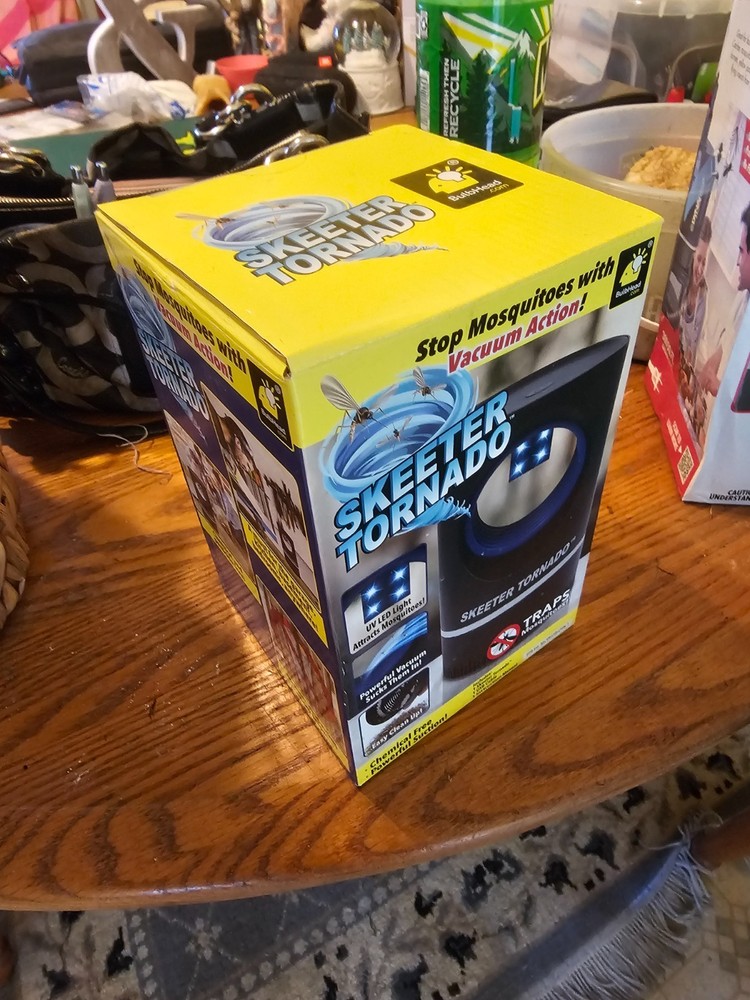 Skeeter Tornado mosquito trap