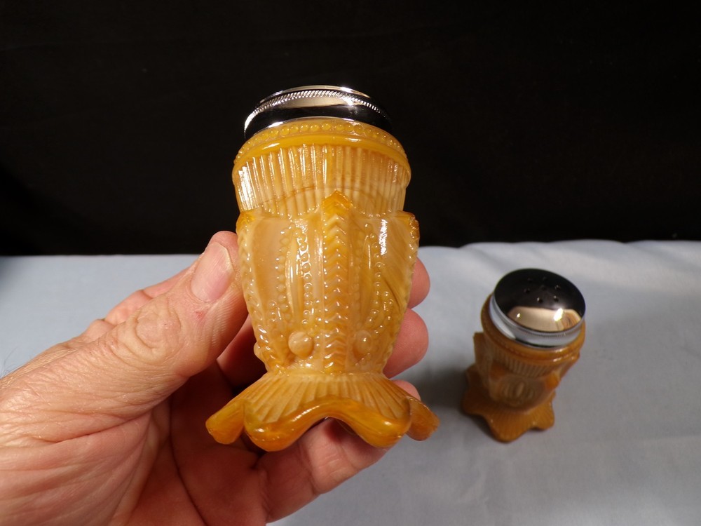 Summit Light Colored Chocolate Glass Cactus Salt & Pepper Shaker Set