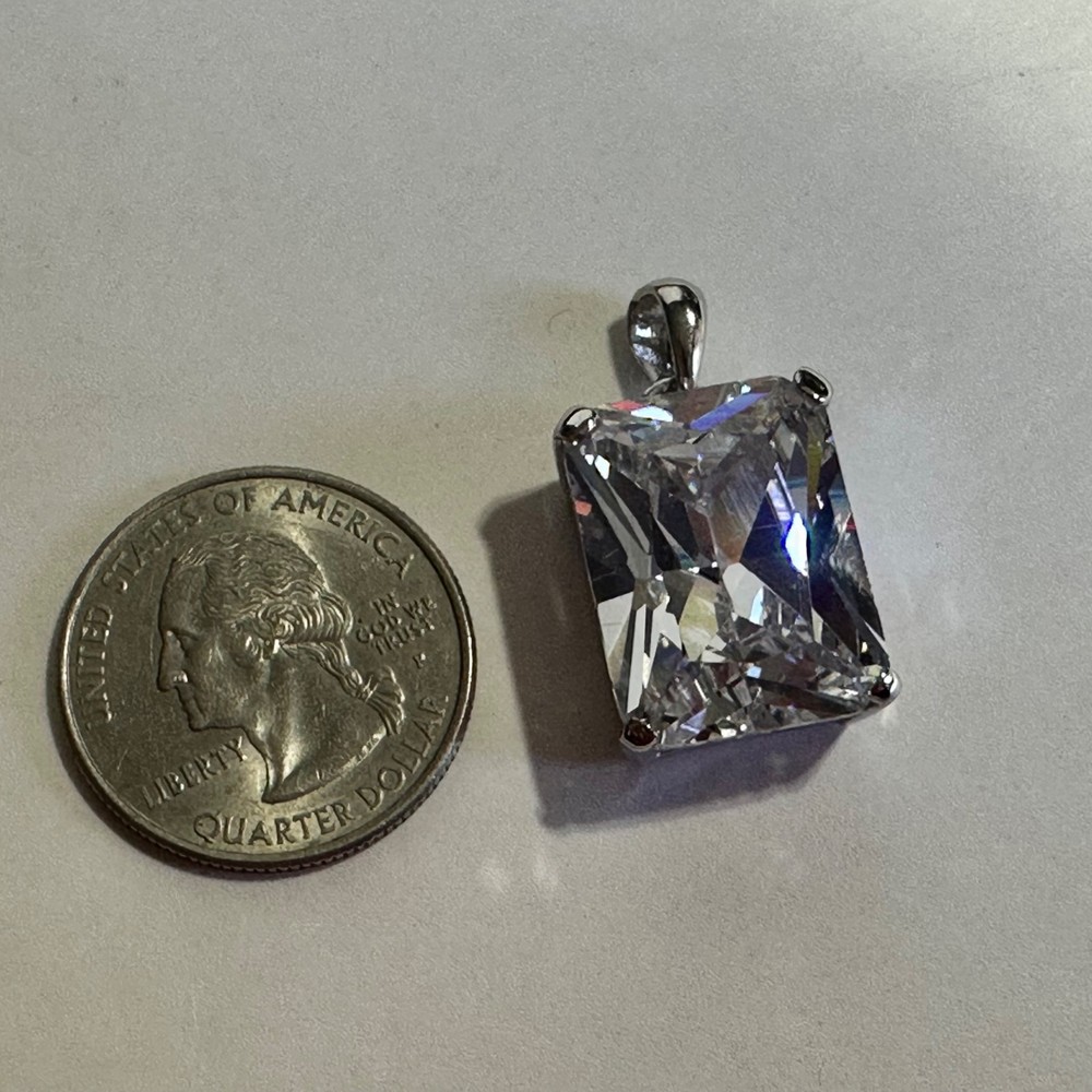 Faceted Glass Necklace Pendant Rectangular Shape Silver Tone Setting Pendant