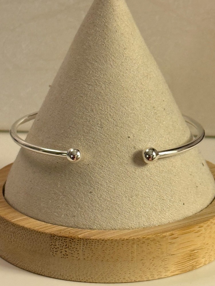 Adjustable Minimalist Bow Cuff Bracelet in 925 Sterling Silver