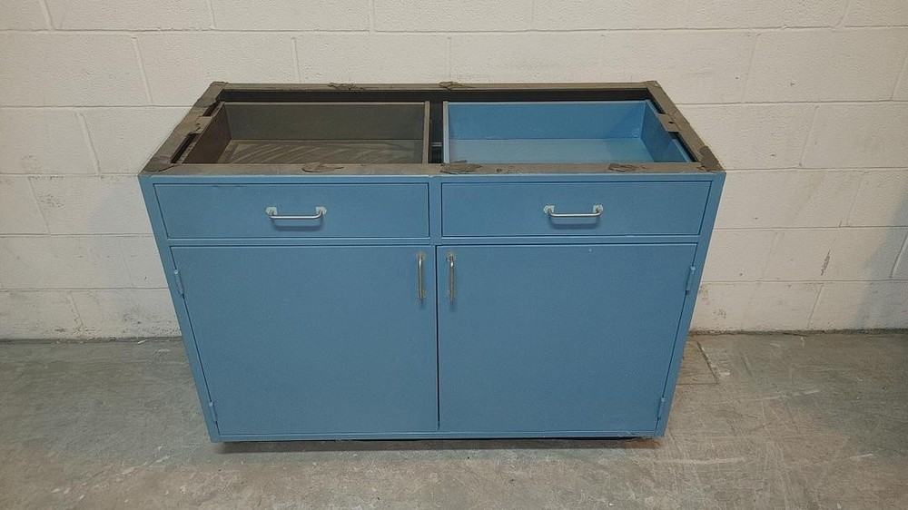 47" Jamestown Casework(S6LLST11855)