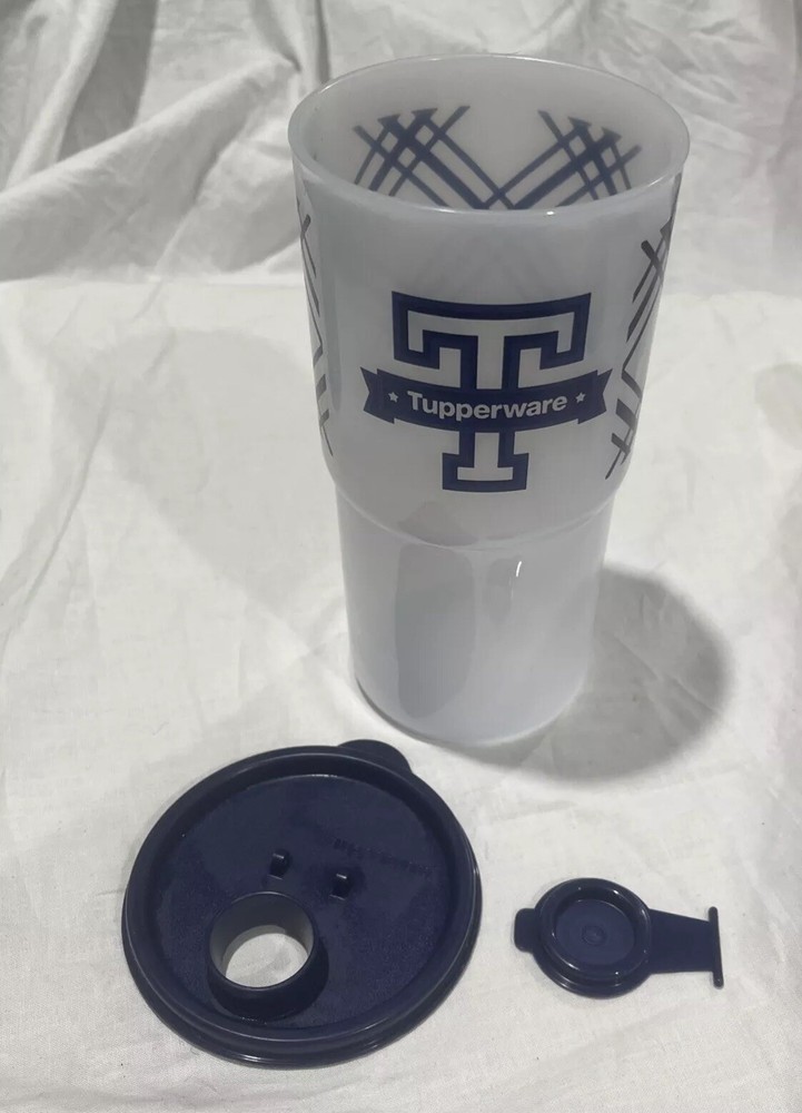 Tupperware Plaid Tumbler 875ML
