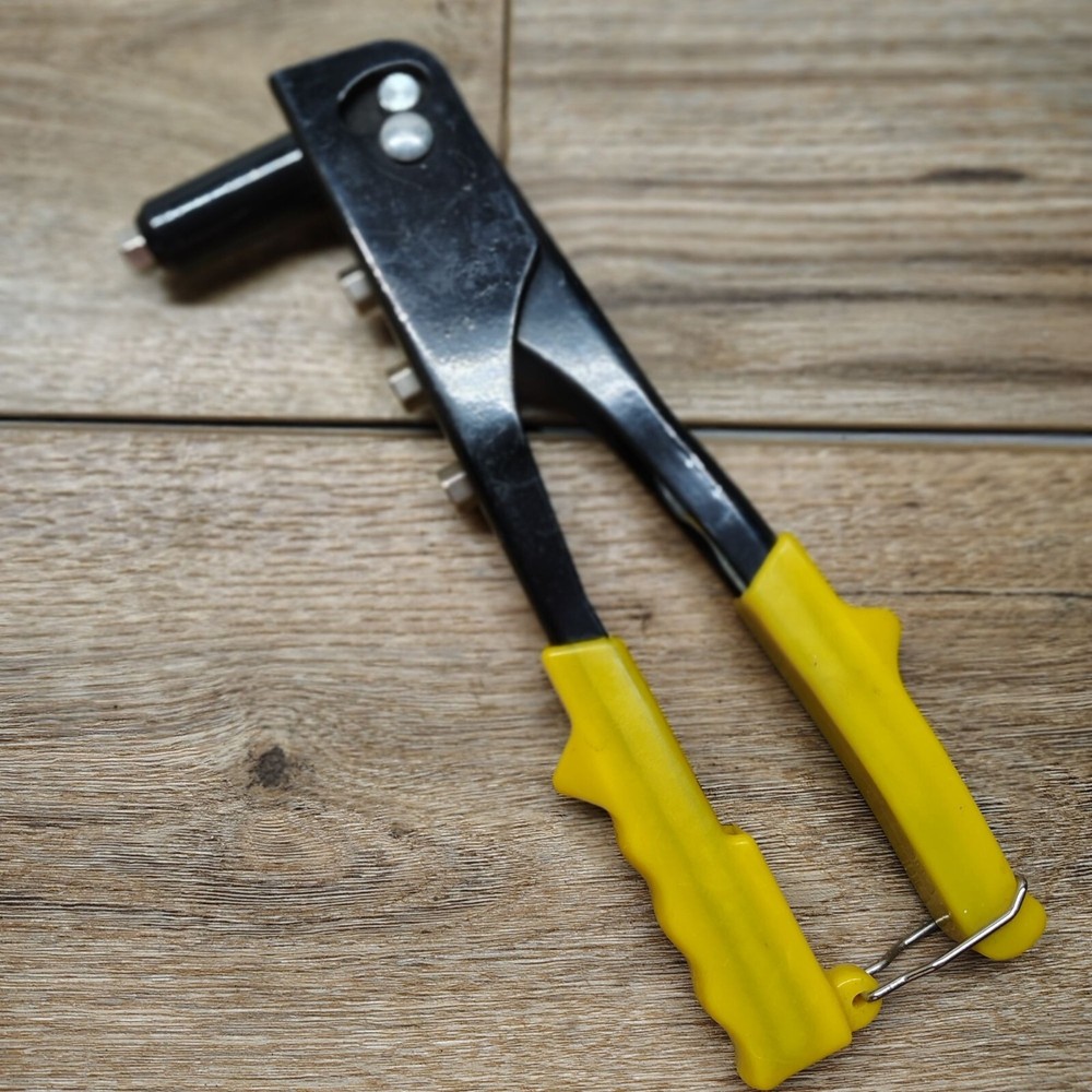 Heavy-Duty Hand Rivet Gun With Yellow Handle