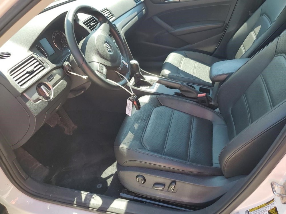 2012 2013 2014 2015 2016 2017 2018 2019 VOLKSWAGON PASSAT Engine Wire Harness