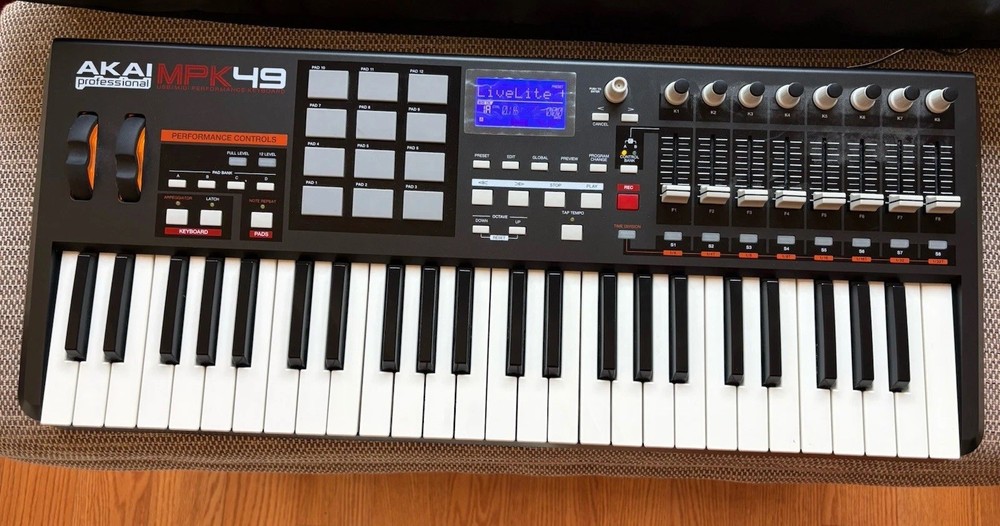 Akai Professional MPK49 49-Key Midi Controller - Original Box & Accessories